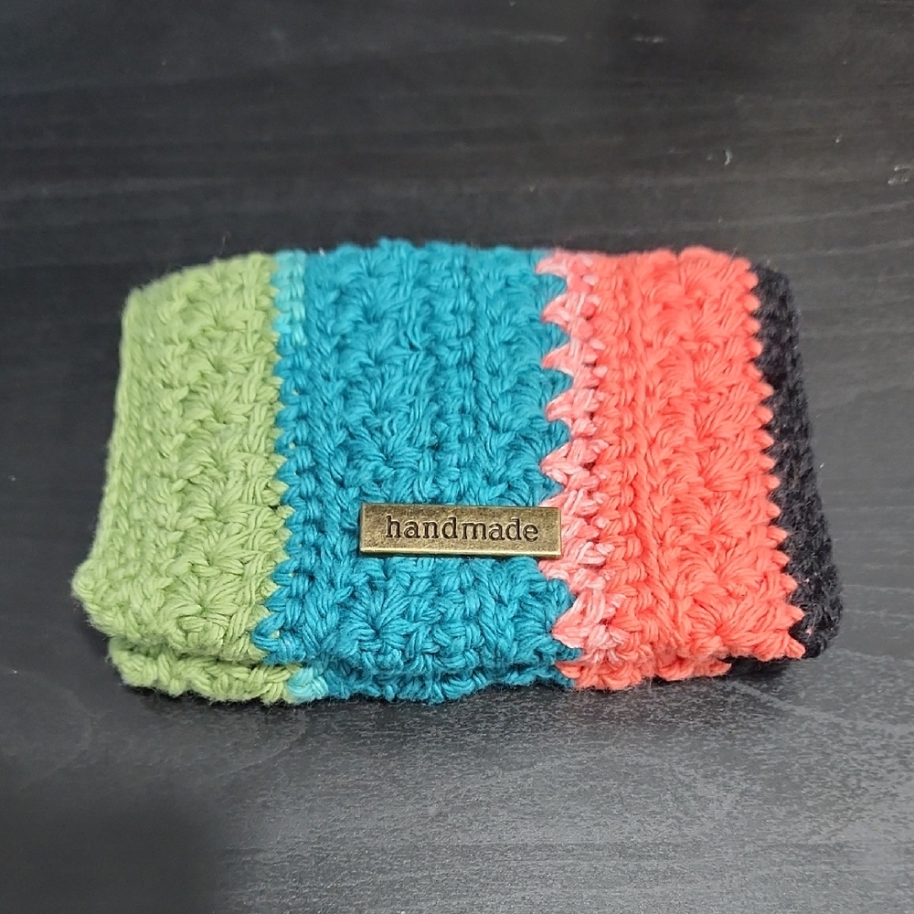 Scrappy Star Stitch Wallet